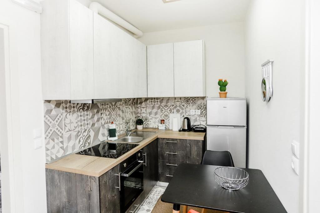 Knl Luxury Apartment By Homebrain Alexandroupolis Exteriör bild
