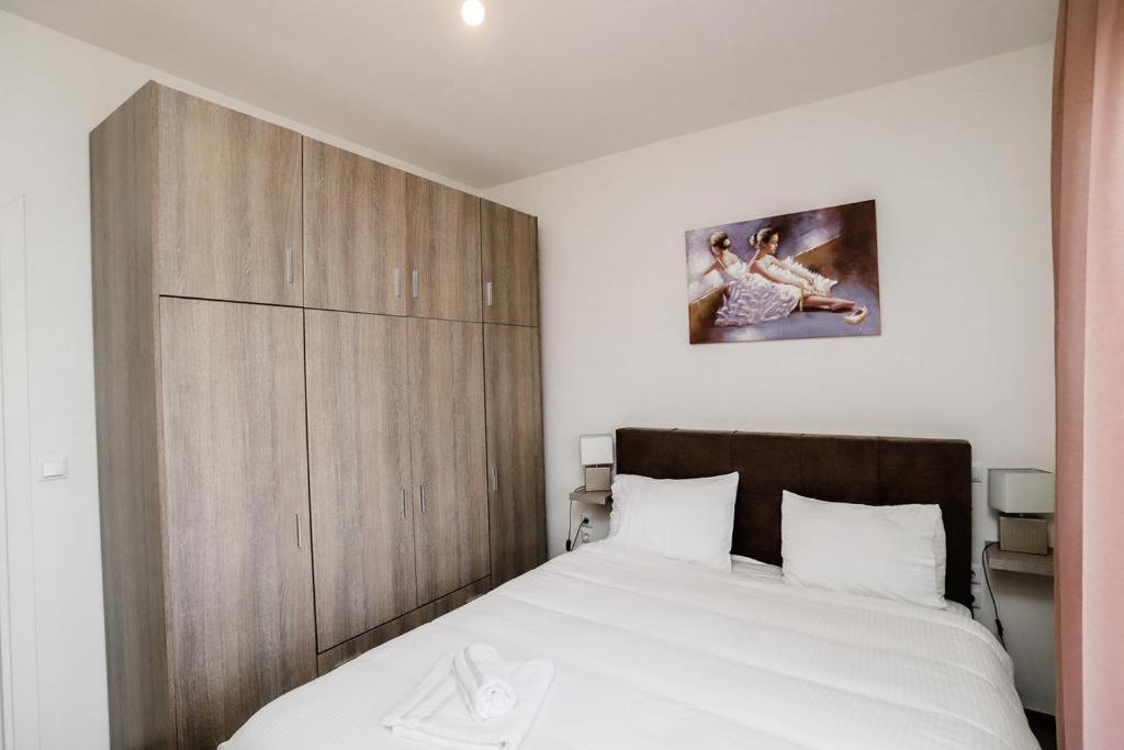 Knl Luxury Apartment By Homebrain Alexandroupolis Exteriör bild